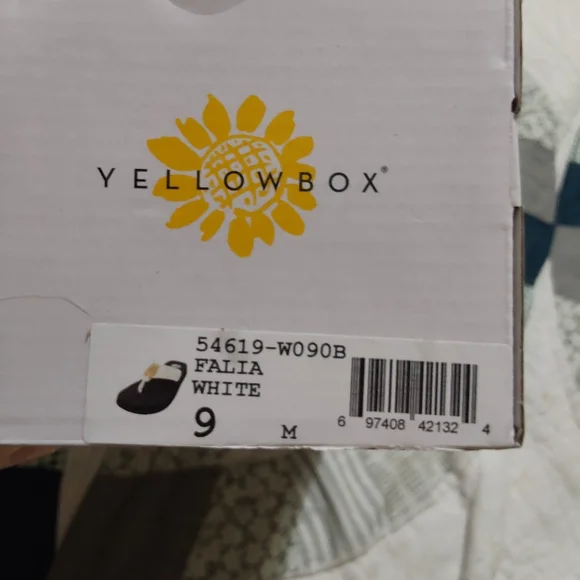 Yellow Box White Woven Strap Flip Flop with Black Footbed - Picture 3 of 3